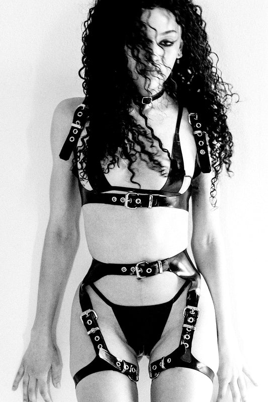 Ada Harness Set