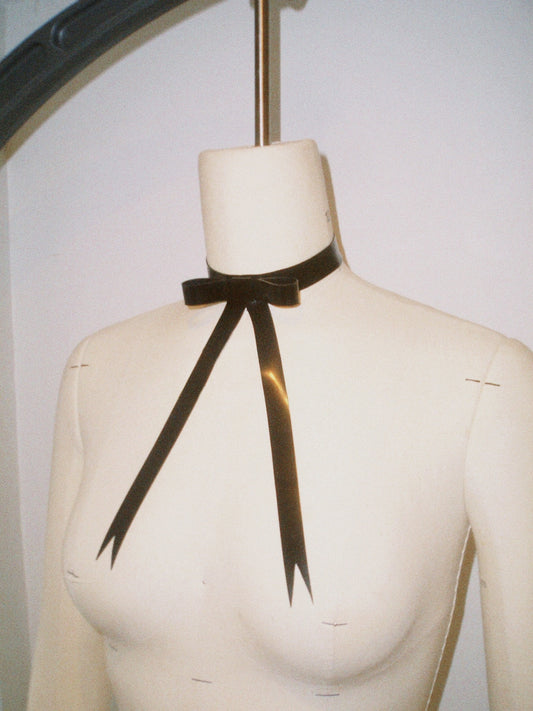 Bow Choker